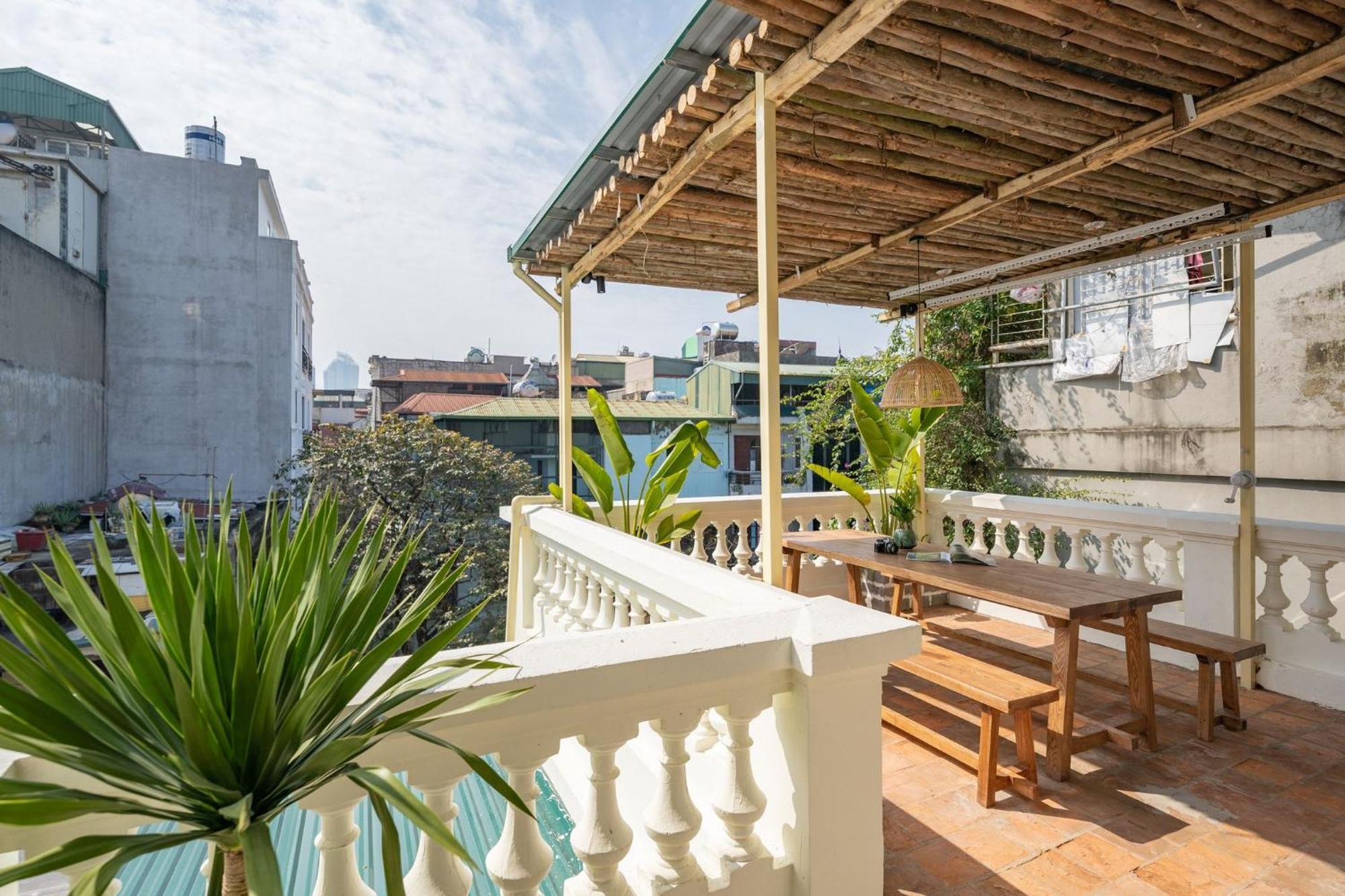 Hanoi's Hidden Gem Escape Balcony-flexible Check In Early-free Pickup Căn hộ *