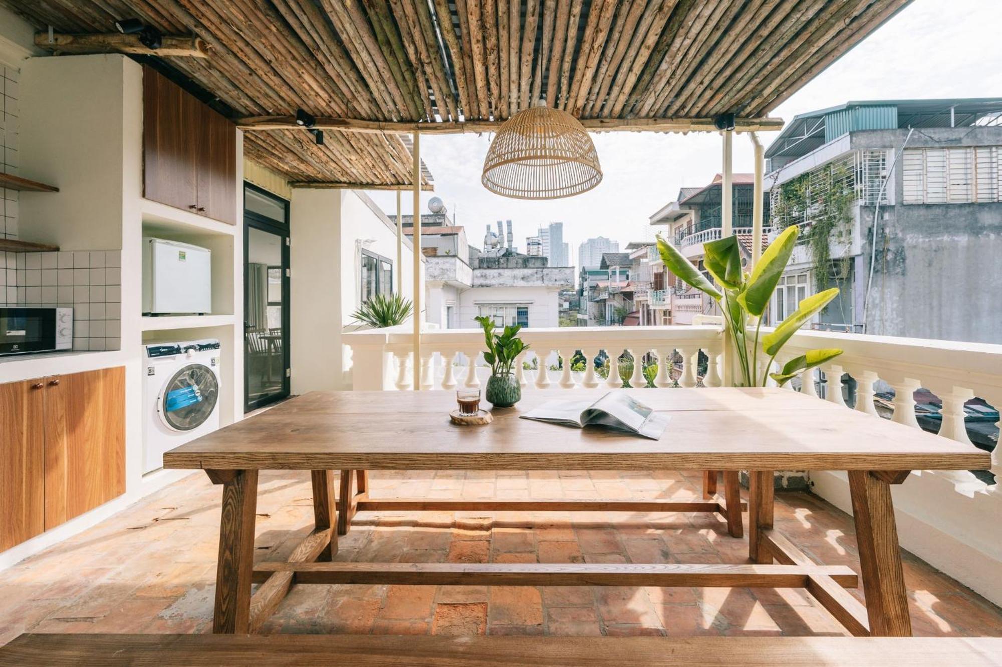 Hanoi's Hidden Gem Escape Balcony-flexible Check In Early-free Pickup *
