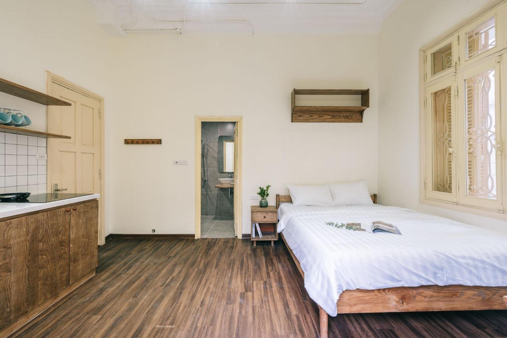 Hanoi's Hidden Gem Escape Balcony-flexible Check In Early-free Pickup