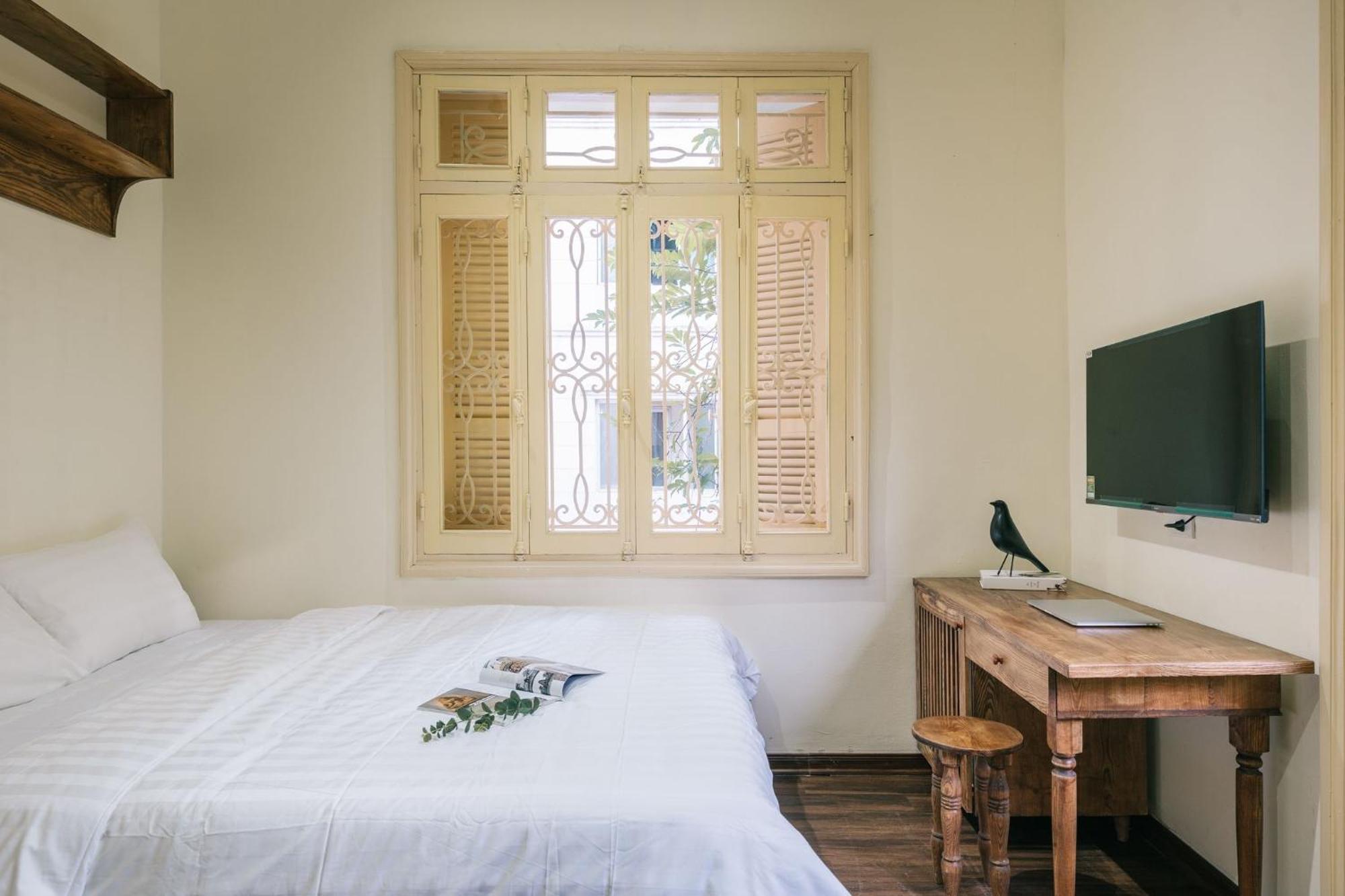 Hanoi's Hidden Gem Escape Balcony-flexible Check In Early-free Pickup Hà Nội