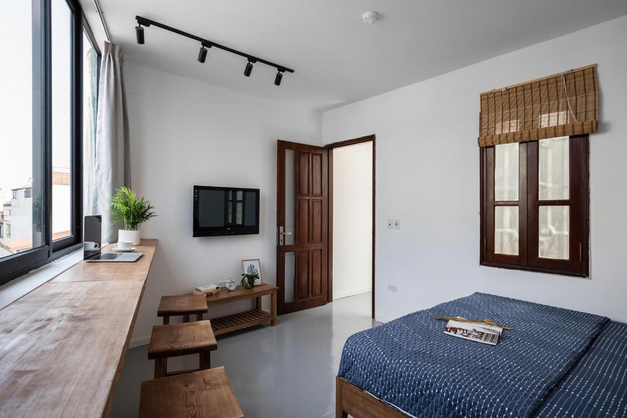 Hanoi's Hidden Gem Escape Balcony-flexible Check In Early-free Pickup