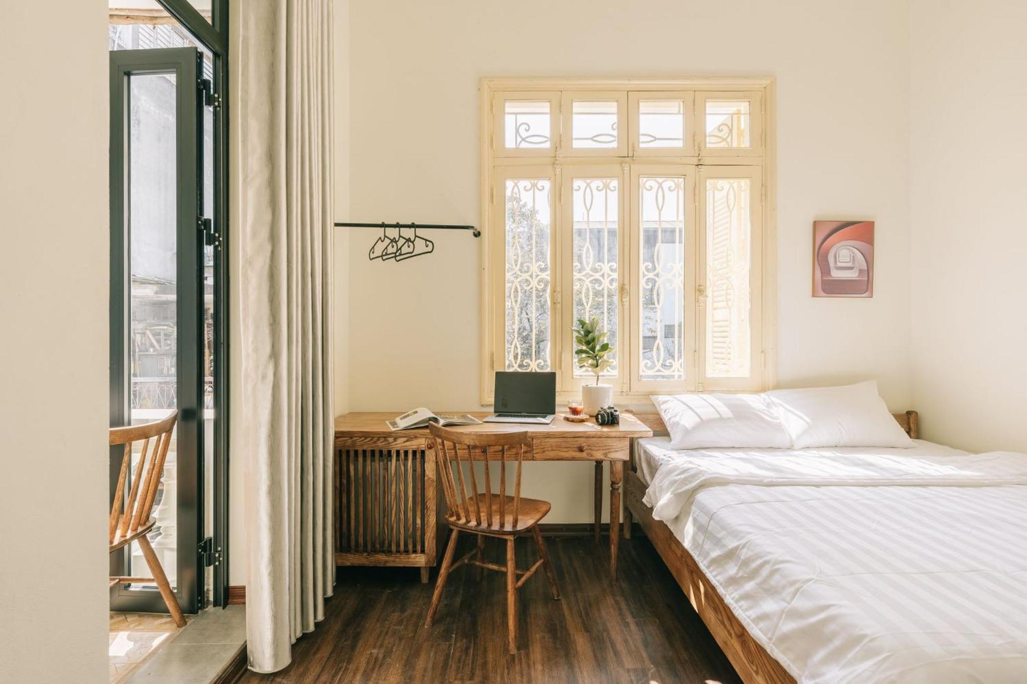 Hanoi's Hidden Gem Escape Balcony-flexible Check In Early-free Pickup Hà Nội