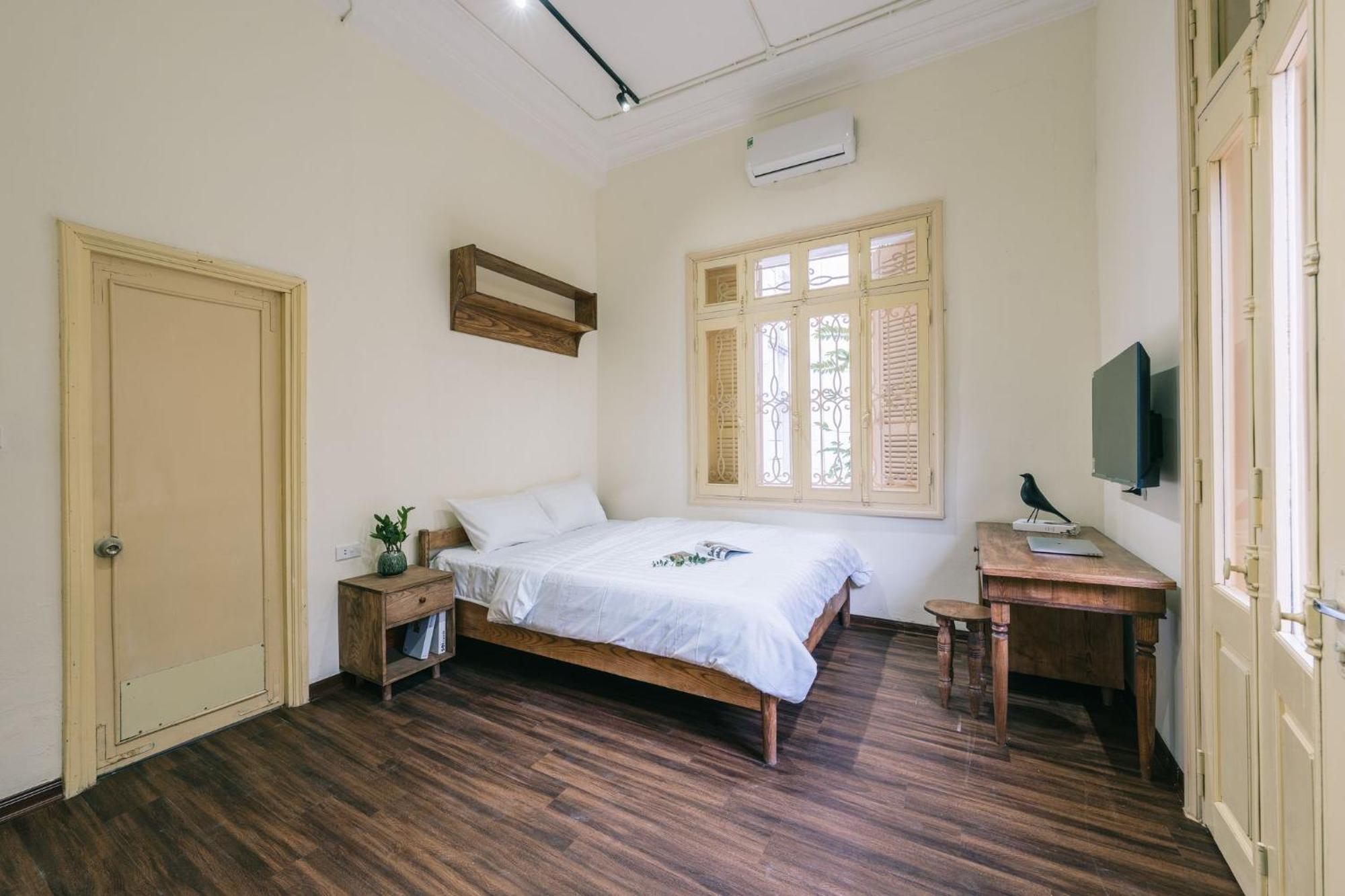 Hanoi's Hidden Gem Escape Balcony-flexible Check In Early-free Pickup Căn hộ *