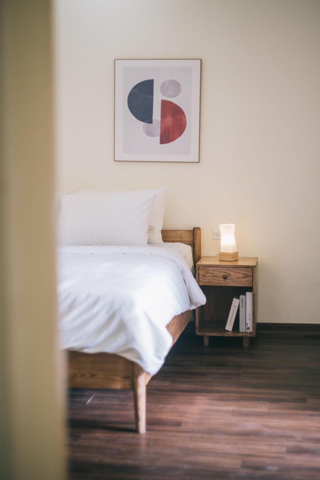 Hanoi's Hidden Gem Escape Balcony-flexible Check In Early-free Pickup * Hà Nội
