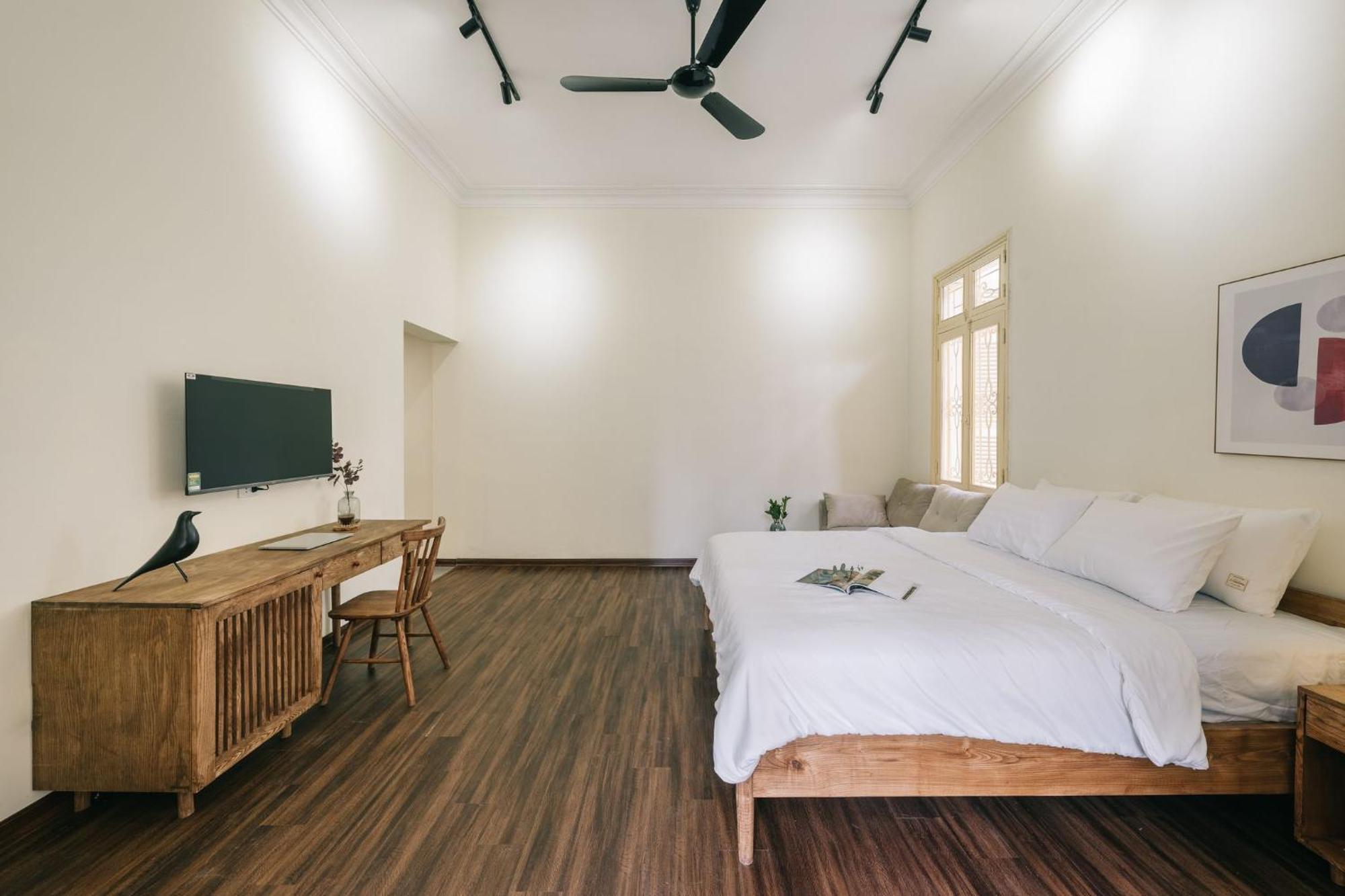 Hanoi's Hidden Gem Escape Balcony-flexible Check In Early-free Pickup * Hà Nội