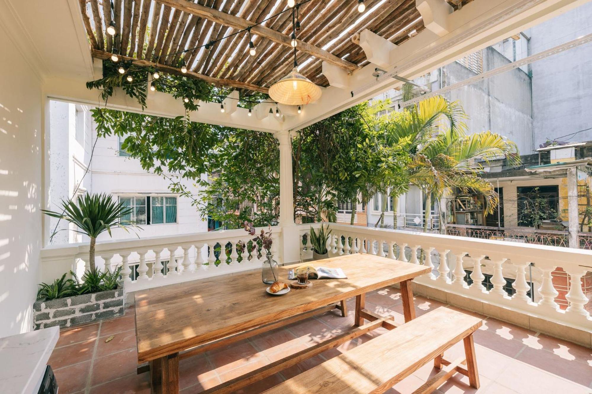 Hanoi's Hidden Gem Escape Balcony-flexible Check In Early-free Pickup Hà Nội