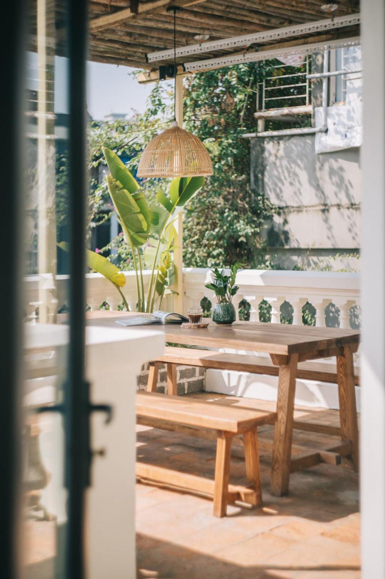 Hanoi's Hidden Gem Escape Balcony-flexible Check In Early-free Pickup Căn hộ