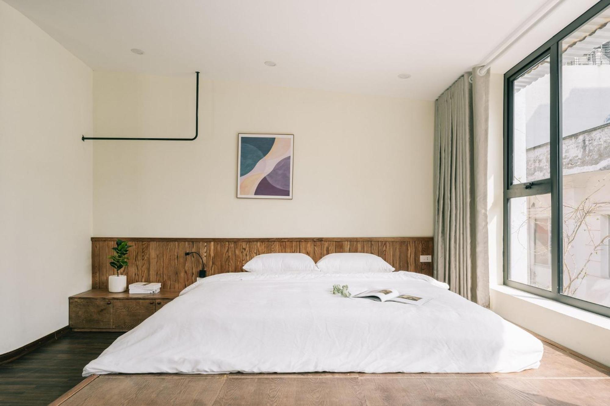 Hanoi's Hidden Gem Escape Balcony-flexible Check In Early-free Pickup